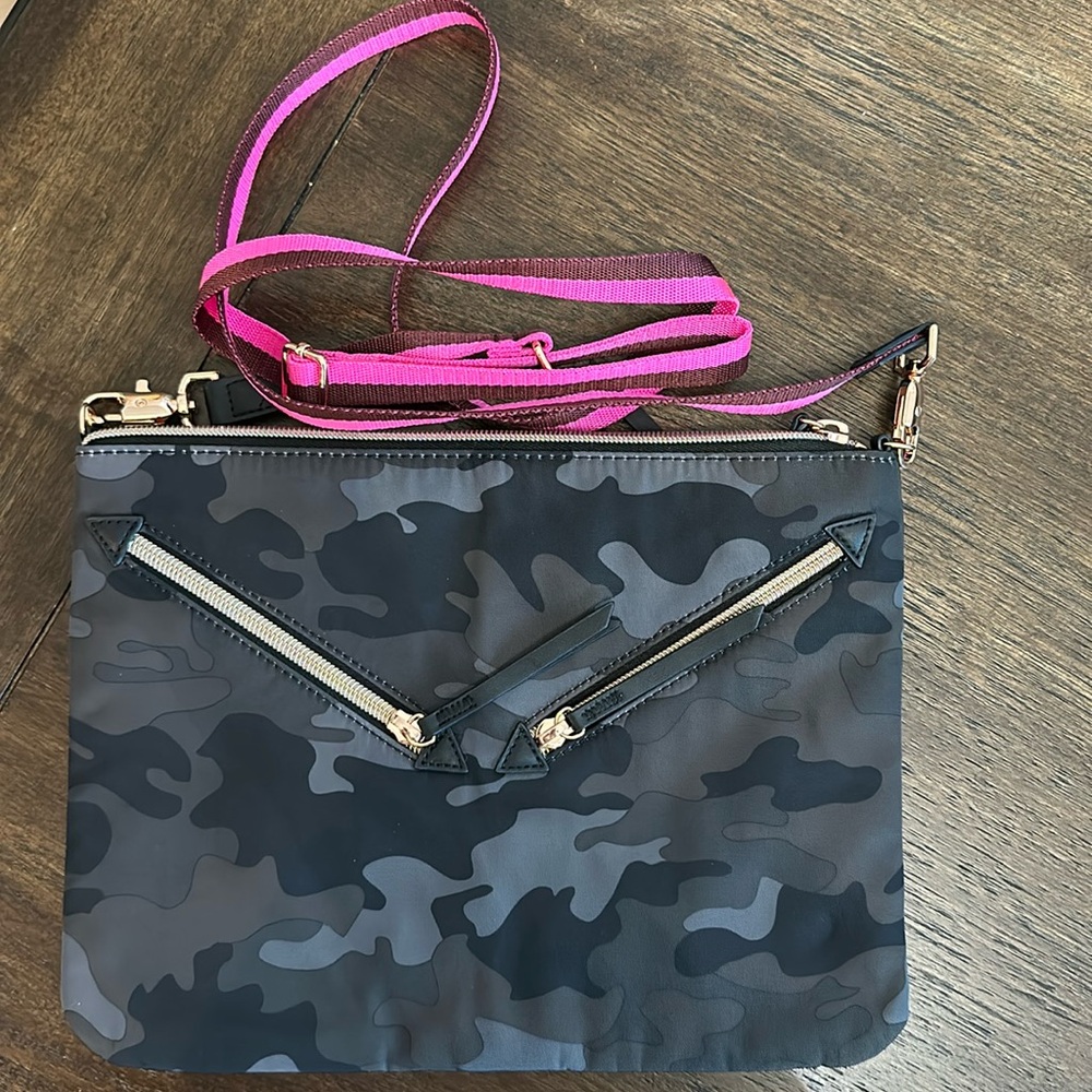 Stella and Dot crossbody